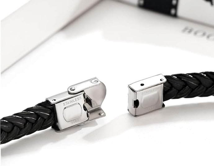 Njegova Priča - personalizovana muška narukvica od nerdjajućeg čelika i kože